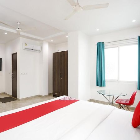 Hotel O Jsb Hotel Фаридабад Экстерьер фото